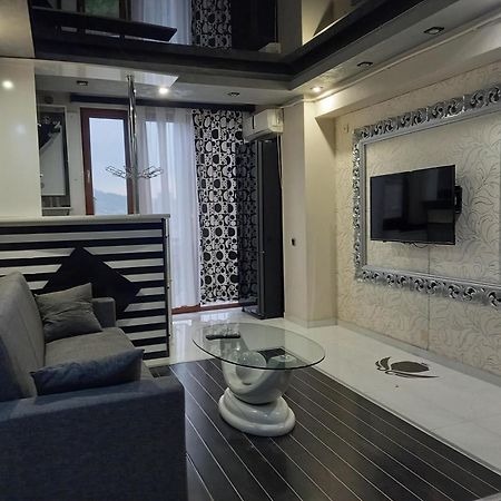 Gevorg'S Appartment Yerevan Luaran gambar