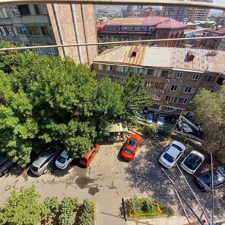 Gevorg'S Appartment Yerevan Luaran gambar