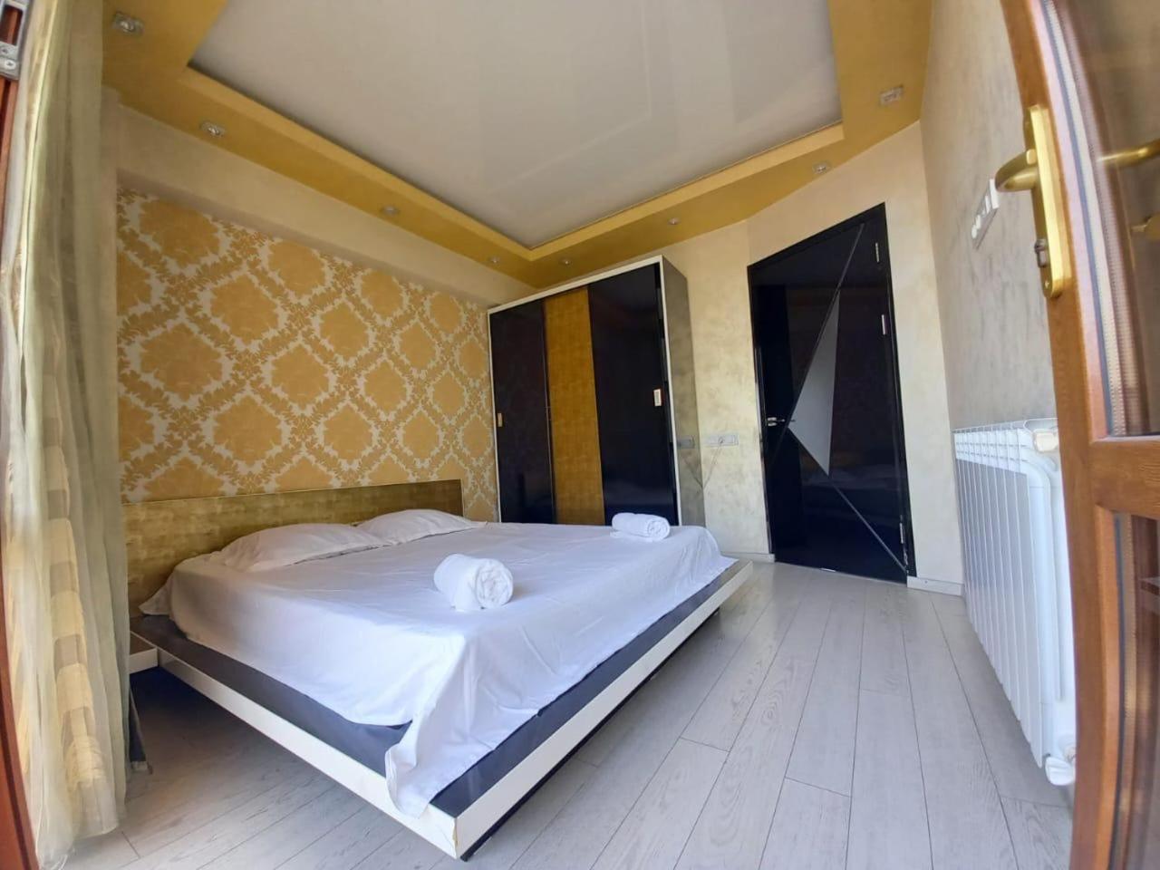 Gevorg'S Appartment Yerevan Luaran gambar