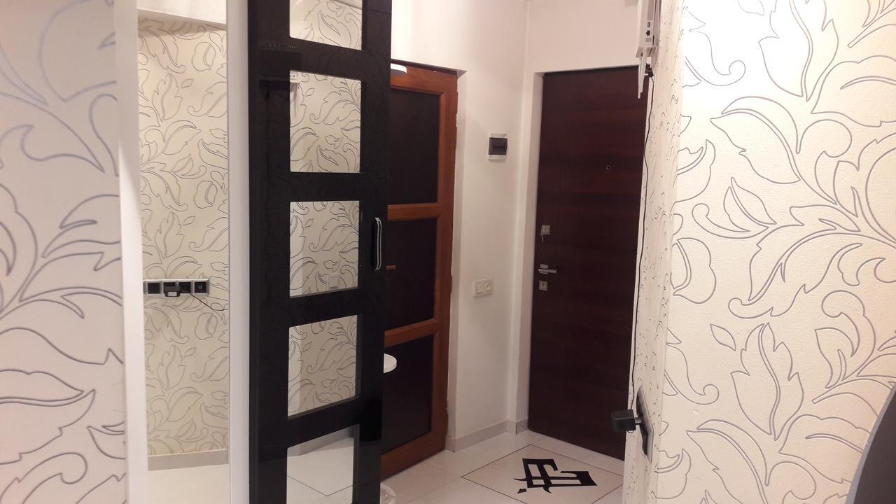 Gevorg'S Appartment Yerevan Luaran gambar